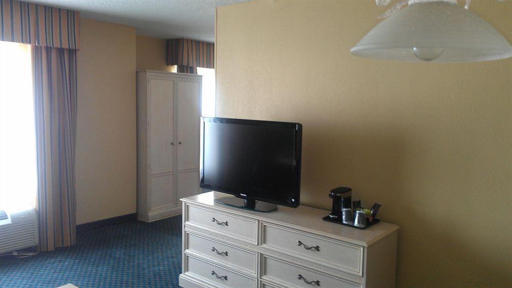 Holiday Miami-doral Area By Ihg
